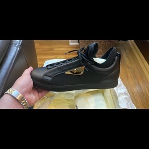 Size 12 fendi sneakers mens